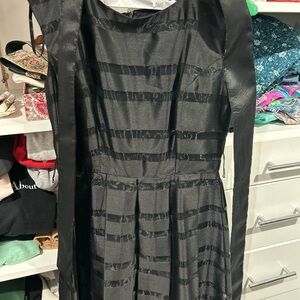 Chic Black Striped Sleeveless Dress